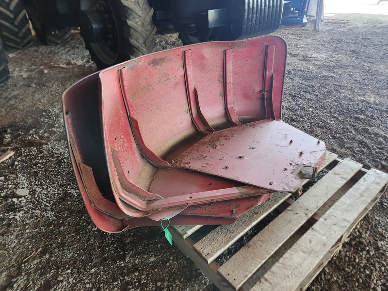 International Wheatland  Fenders