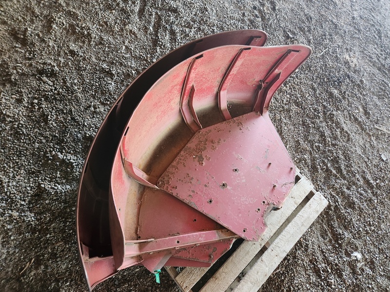 Other Farm Equipment  International Wheatland  Fenders Photo