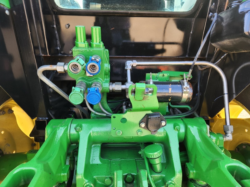 Tractors - Farm  John Deere 6105D Tractor Photo