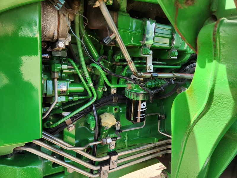 Tractors - Farm  John Deere 6105D Tractor Photo