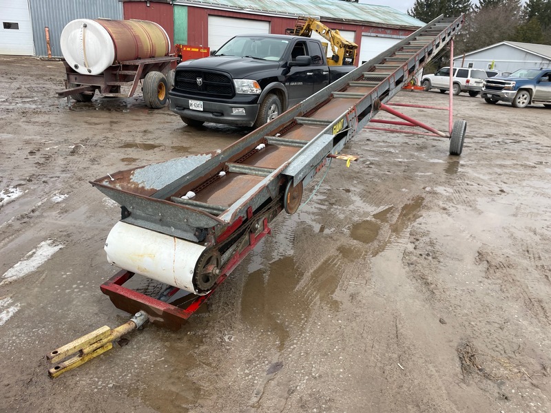 Grain Handling  Little Grant 40ft Bale Elevator Photo