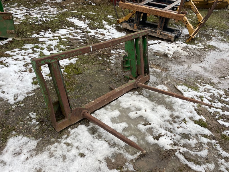 John Deere 2 Prong Bale Spear - Quick Attach