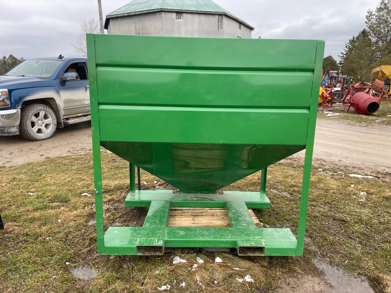Planting  Agrotrend Seed Tote - With Hoses Photo
