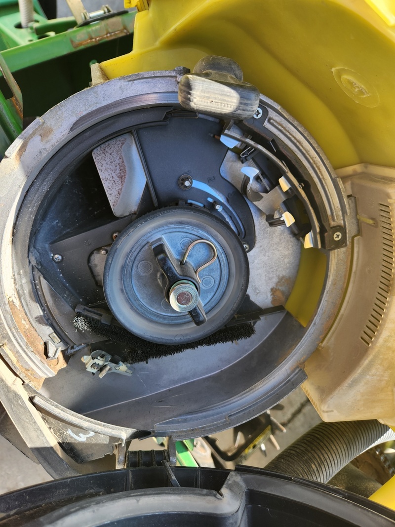 Planting Equipment  John Deere 1760 Planter  Photo
