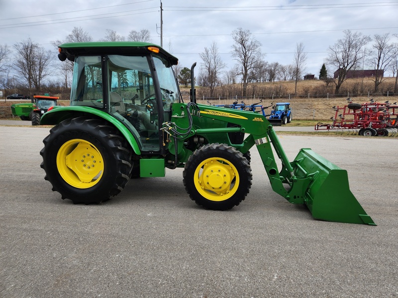 Tractors - Farm  John Deere 5075E Tractor  Photo