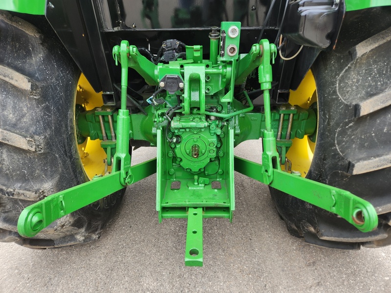Tractors - Farm  John Deere 5075E Tractor  Photo