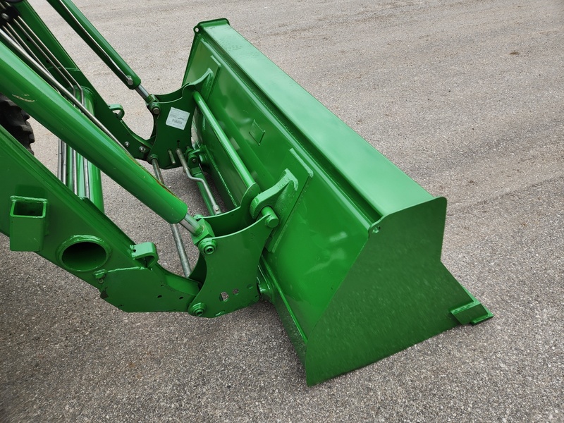 Tractors - Farm  John Deere 5075E Tractor  Photo