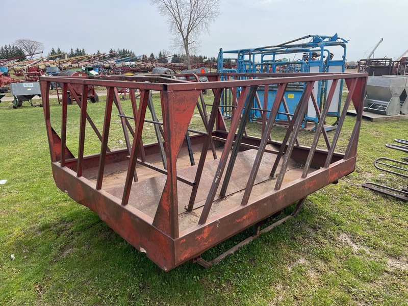 Hay/Forage/Livestock  Cattle Feeder Photo