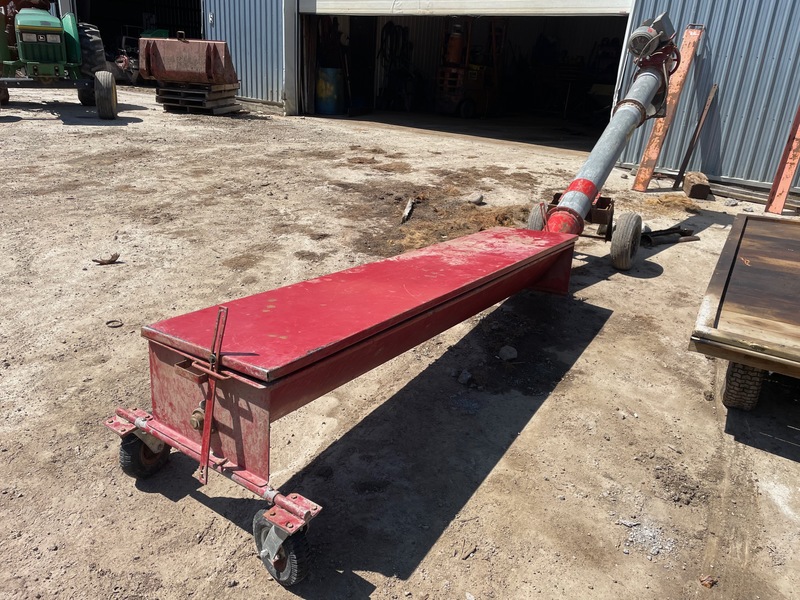Grain Handling  Cardinal Electric Transfer Auger - 17 Foot Photo