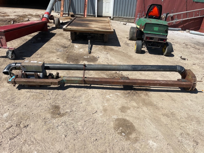 Manure Equipment  Electric Manure Pump - 4.5" × 8' Photo