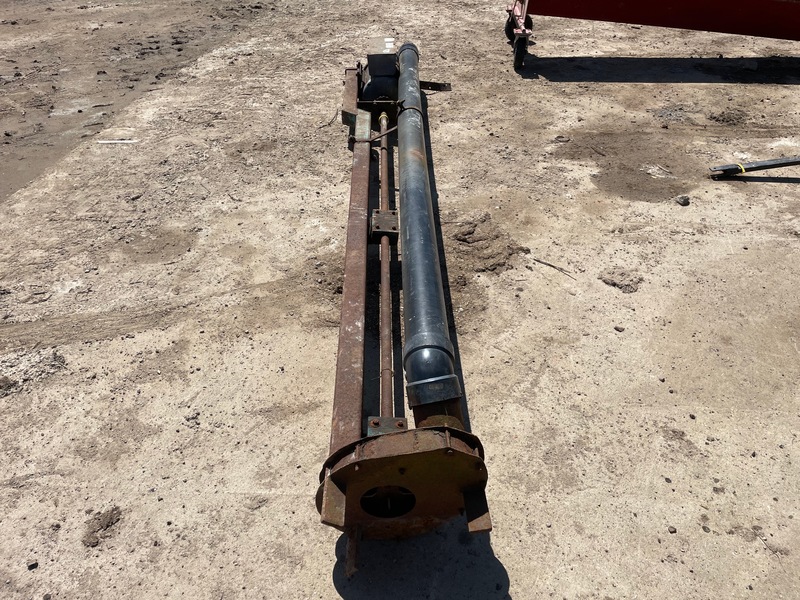 Manure Equipment  Electric Manure Pump - 4.5" × 8' Photo