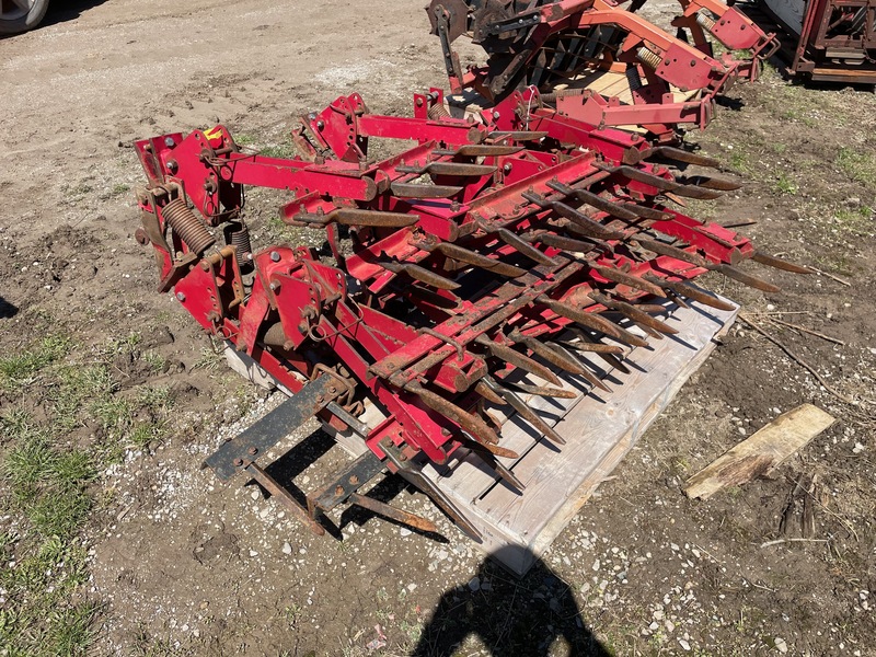 Tillage - Harrow  30 Feet of Spike Tooth Harrows (Bolt On) Photo