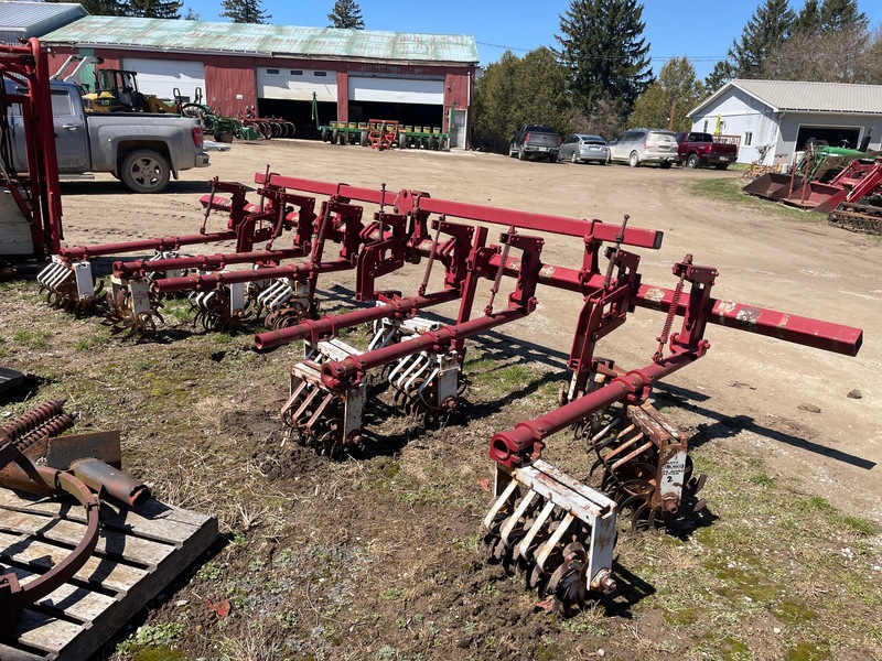 Tillage - Other  Lilliston Rolling Scuffler Photo
