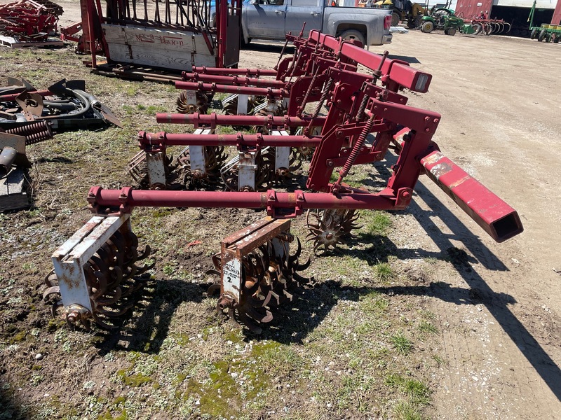 Tillage - Other  Lilliston Rolling Scuffler Photo