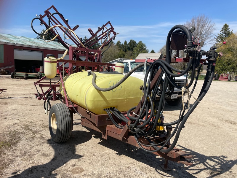Hardi Sprayer - 300G - Foam Makers - 36" Booms