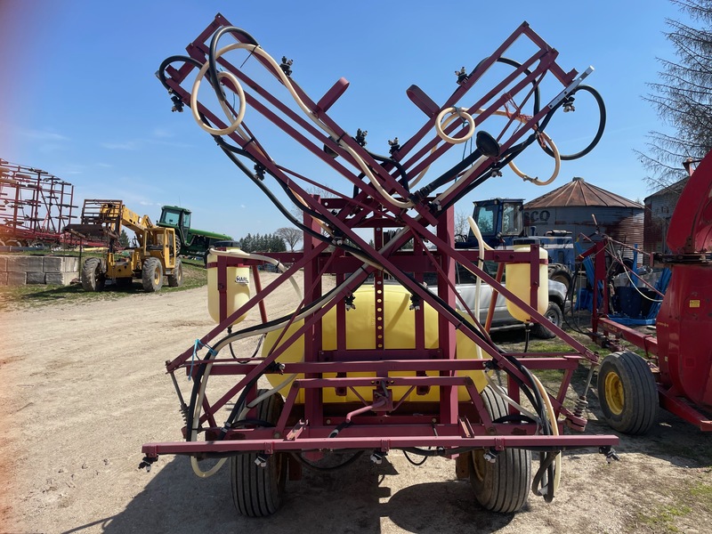 Chemical/Fertilizer Application  Hardi Sprayer - 300G - Foam Makers - 36" Booms Photo