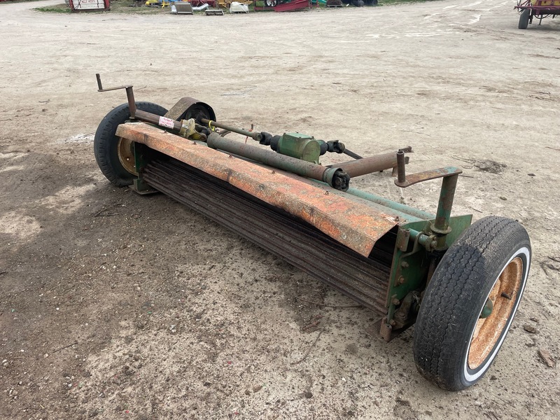 Tillage - Other  Oliver Steel Mesh Crimper Photo