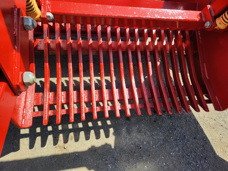 Rock Pickers and Rock Rakes  Leon 3000 Rock Picker  Photo