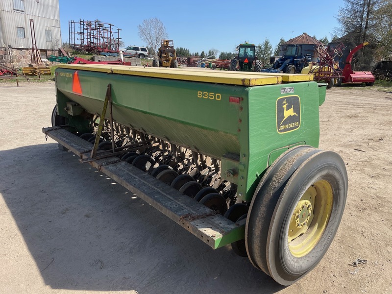 Planting  John Deere 8350 Seed Drill - 21 Run - Double Discs - Press Wheels - Grass Fertilizer Photo