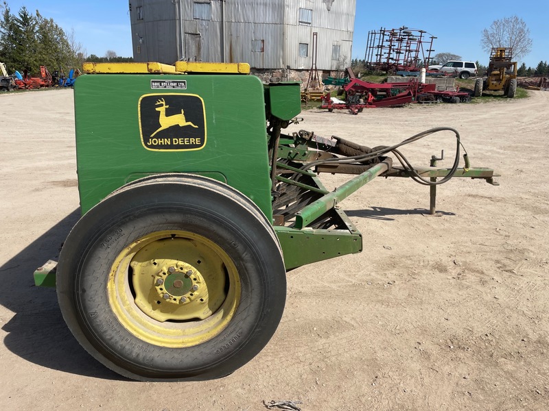 Planting  John Deere 8350 Seed Drill - 21 Run - Double Discs - Press Wheels - Grass Fertilizer Photo