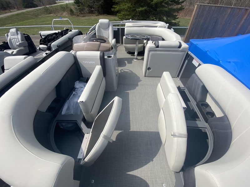 Boats  2024 Sylvan Mirage 8520 Cruise Photo