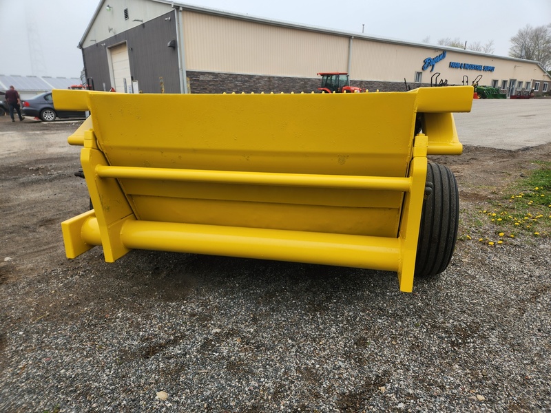 Rock Pickers and Rock Rakes  Degelman 570 Rock Picker  Photo