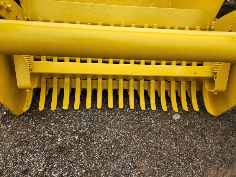 Rock Pickers and Rock Rakes  Degelman 570 Rock Picker  Photo