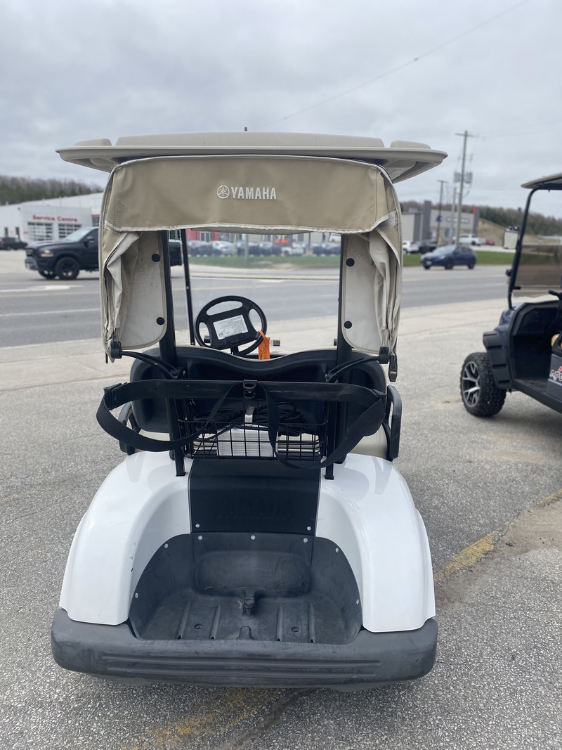 ATVs & Side By Sides  2013 Yamaha Electric Golf Car Photo