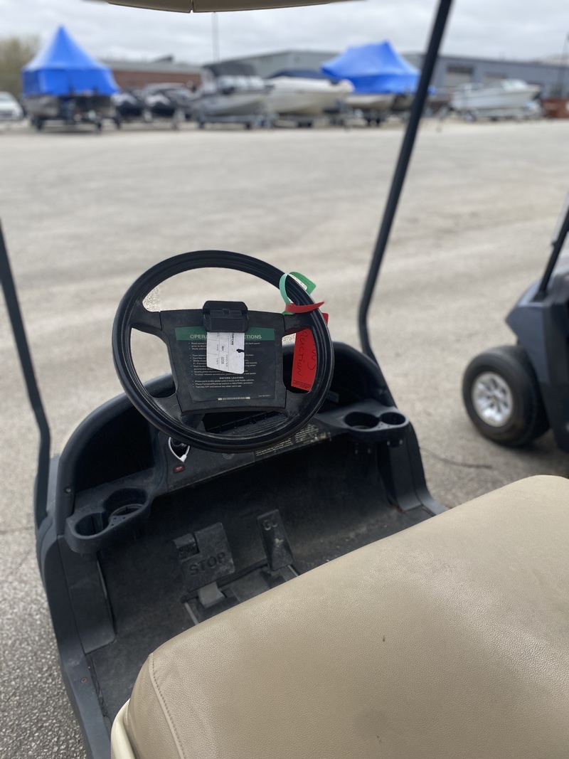 ATVs & Side By Sides  2007 Club Car Gas Golf Cart Photo