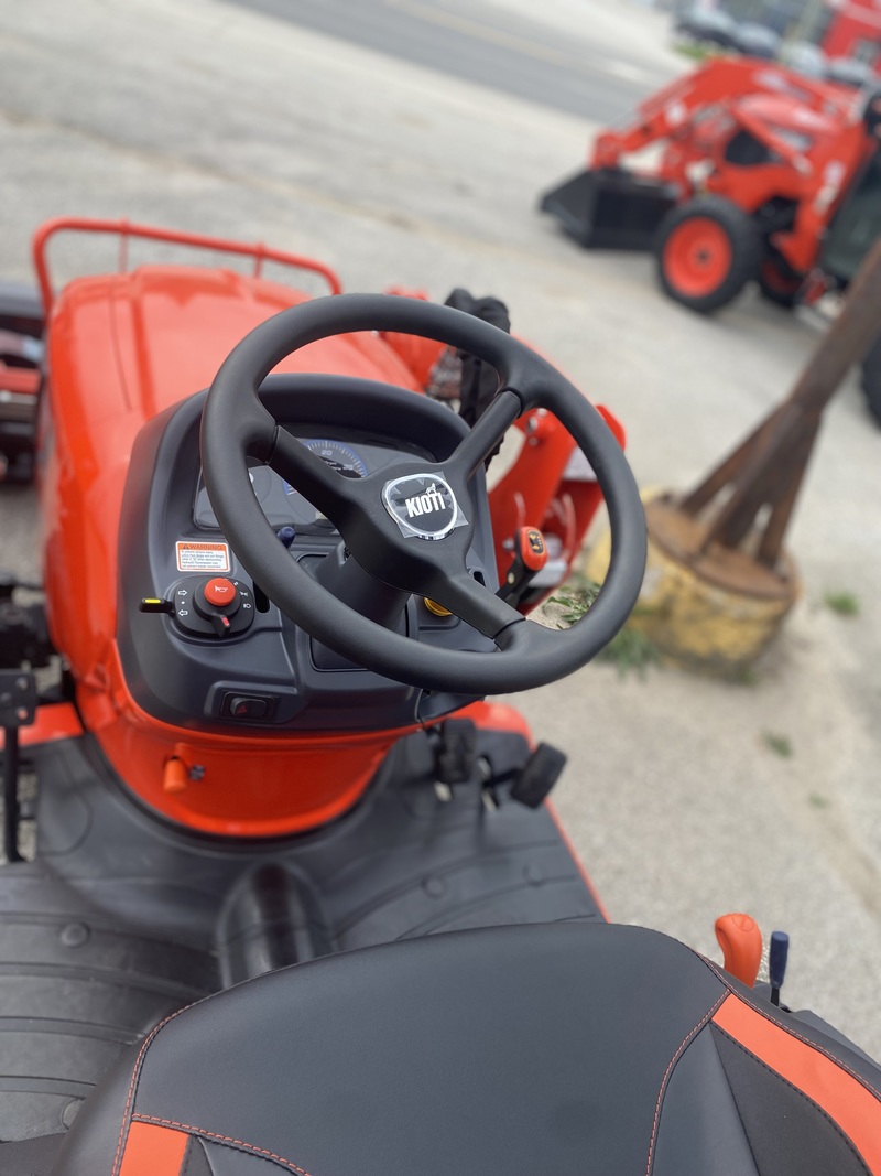 Equipment  2024 KIOTI CS2220 Sub-Compact Tractor Photo