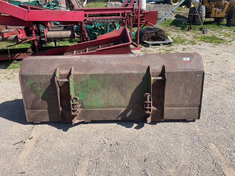 Attachments  John Deere Material Bucket - 84" - Quick Attach Photo