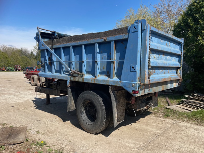 Wagons  Hydraulic Dump Wagon - 7ft x 13ft - Heavy Duty Photo