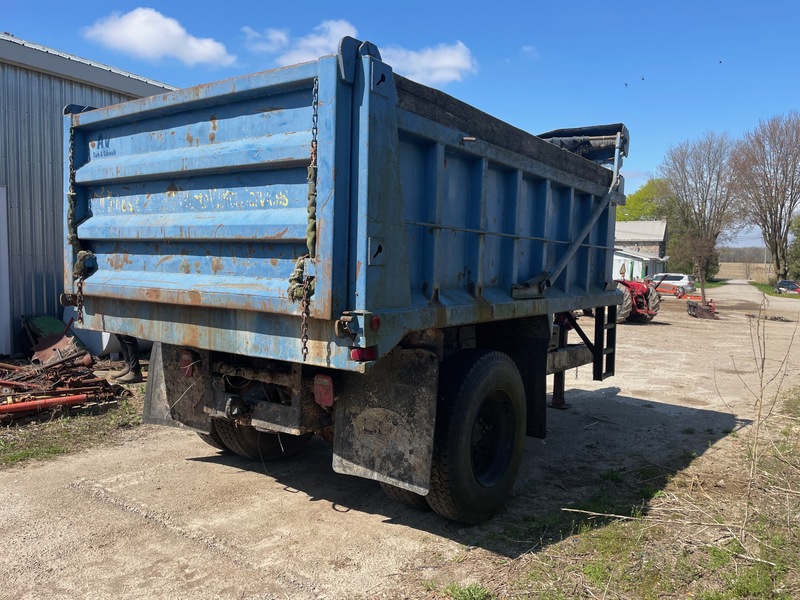 Wagons  Hydraulic Dump Wagon - 7ft x 13ft - Heavy Duty Photo