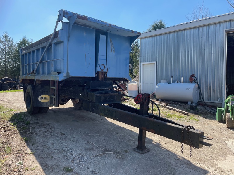 Wagons  Hydraulic Dump Wagon - 7ft x 13ft - Heavy Duty Photo