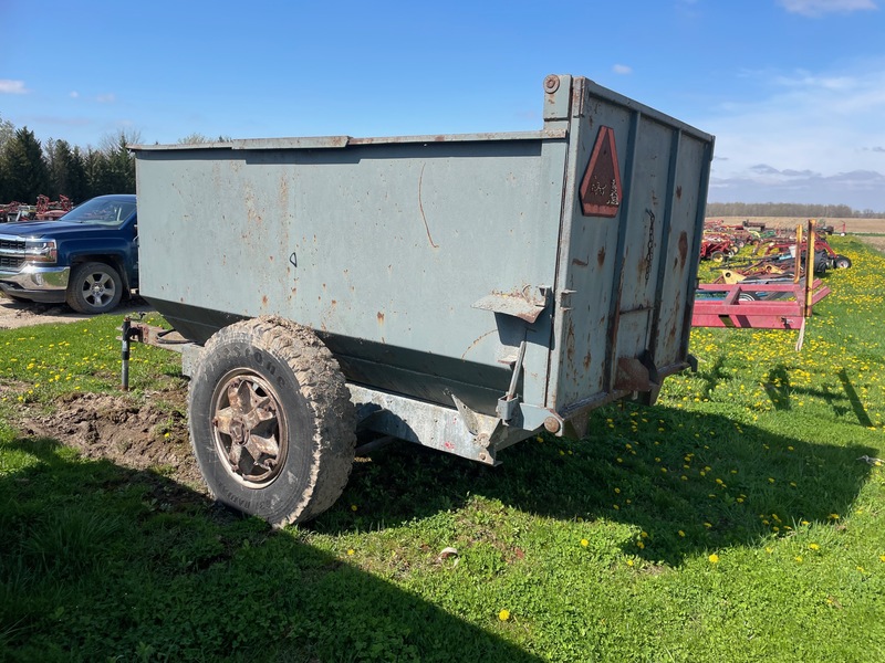 Wagons  Hydraulic Dump Wagon - 5' x 10' Long - Heavy Duty Photo