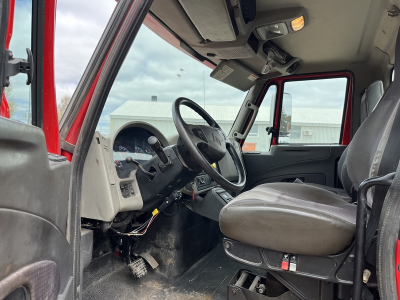 International 4300 Roll off truck with 3 bins package 