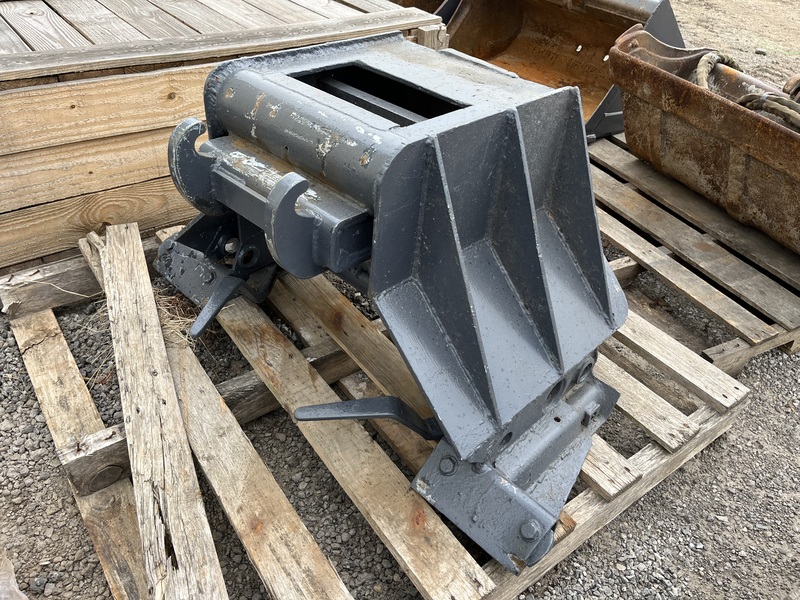 Bobcat E32 Excavator for sale 