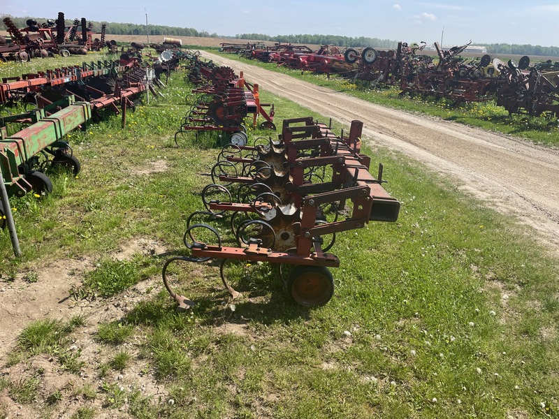 Tillage - Cultivators  Kongskilde 4 Row Crop Cultivator Photo
