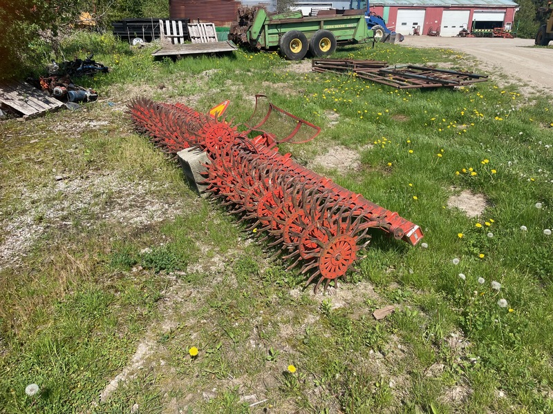 Yetter Rotary Hoe - 15ft