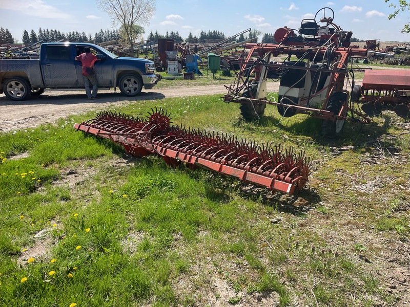 Tillage - Other  Yetter Rotary Hoe - 15ft Photo
