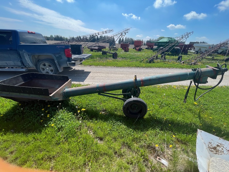 Augers/Conveyers  Hydraulic Transfer Auger - 13' x 8" Photo