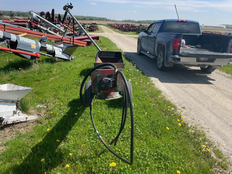 Augers/Conveyers  Hydraulic Transfer Auger - 13' x 8" Photo