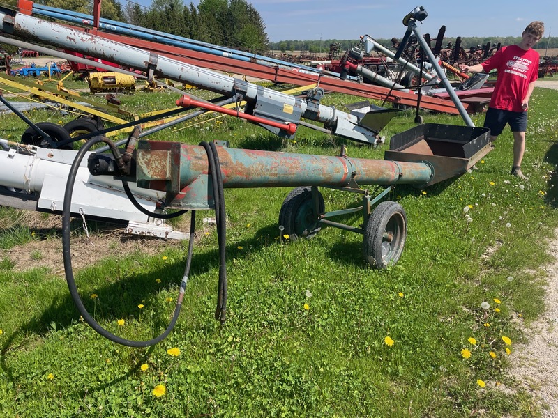 Augers/Conveyers  Hydraulic Transfer Auger - 13' x 8" Photo