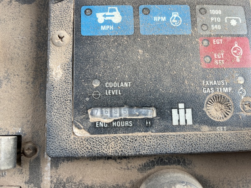 International 6388 2+2 Tractor 