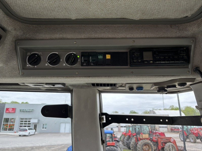 Tractors  2005 Fendt 926 Vario 4WD Tractor Photo