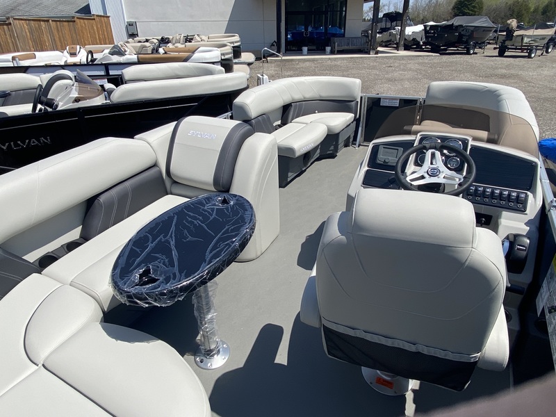 Boats  2025 Sylvan Mirage 818 Cruise Photo