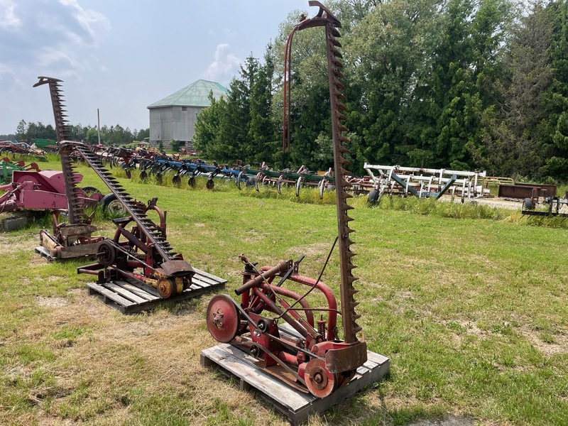 Hay/Forage/Livestock  Massey Ferguson Sickle Mower - 3pt Photo