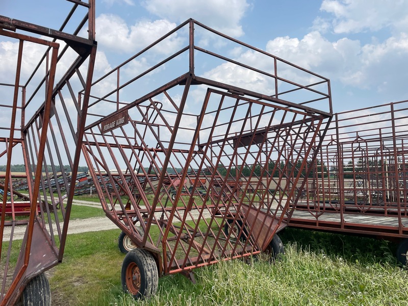 Hay/Forage/Livestock  Forage King Bale Basket Photo