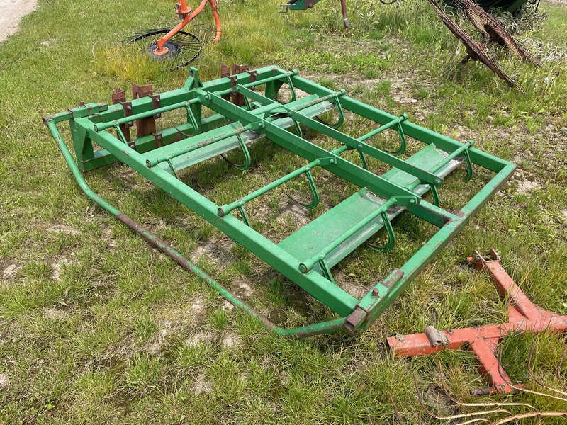 Hay/Forage/Livestock  Mounted 8 Bale Grapple Photo