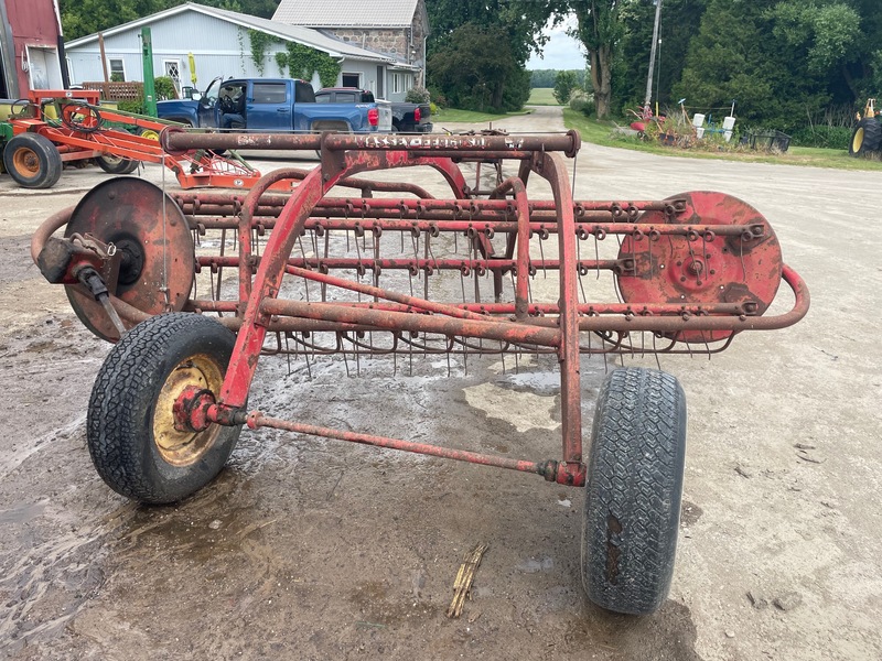 Hay/Forage/Livestock  Massey Ferguson 36 Rollerbar Hay Rake Photo